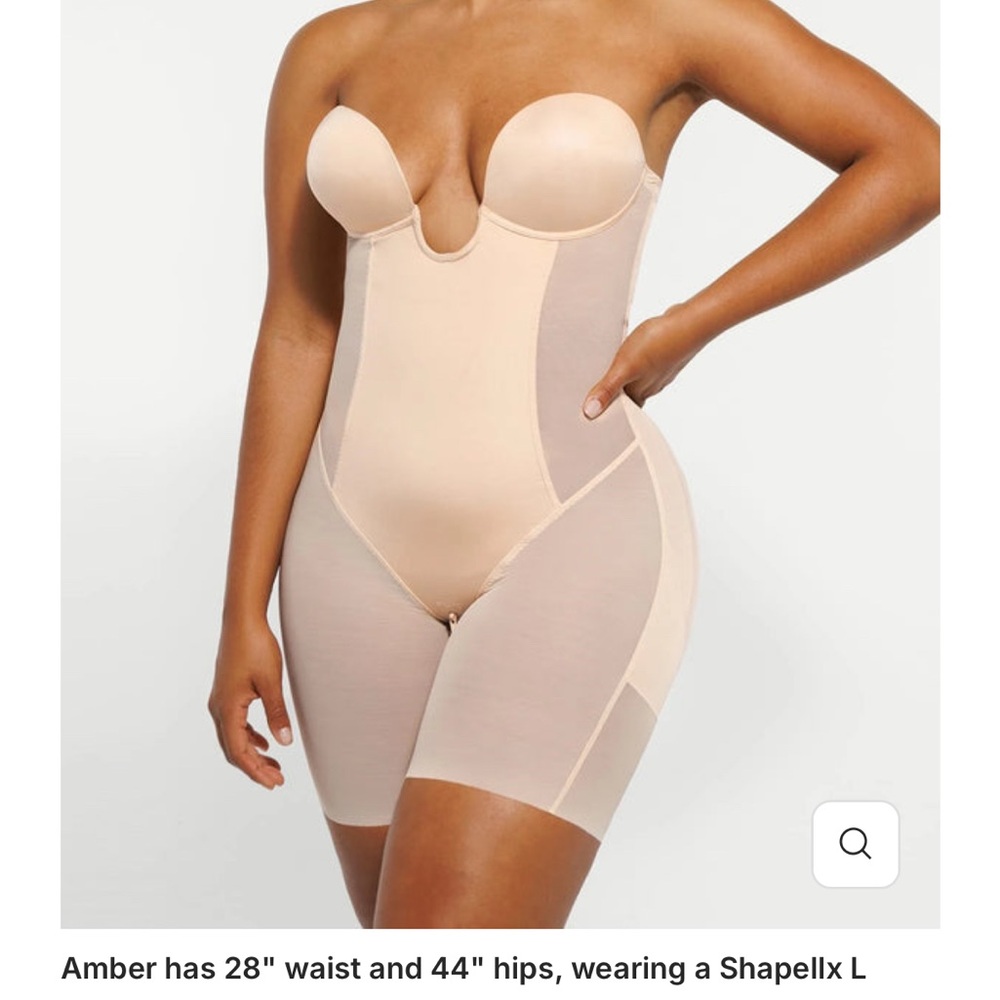 BOOT-YEAH™
MeshSmooth™ Deep Plunge Bodysuit